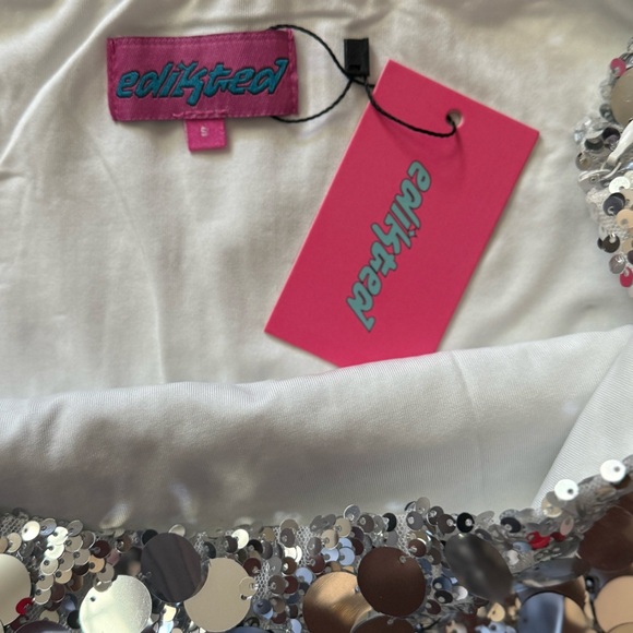 Edikted Sabrina Silver Sparkling Low Rise Mini Skirt NWT- Size Small - Picture 6 of 10